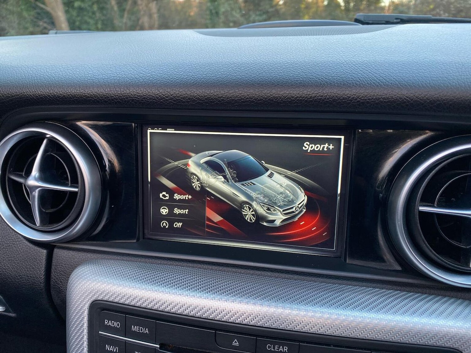 Used Mercedes-Benz SLC 2017 for sale - 76918977: Photo 25