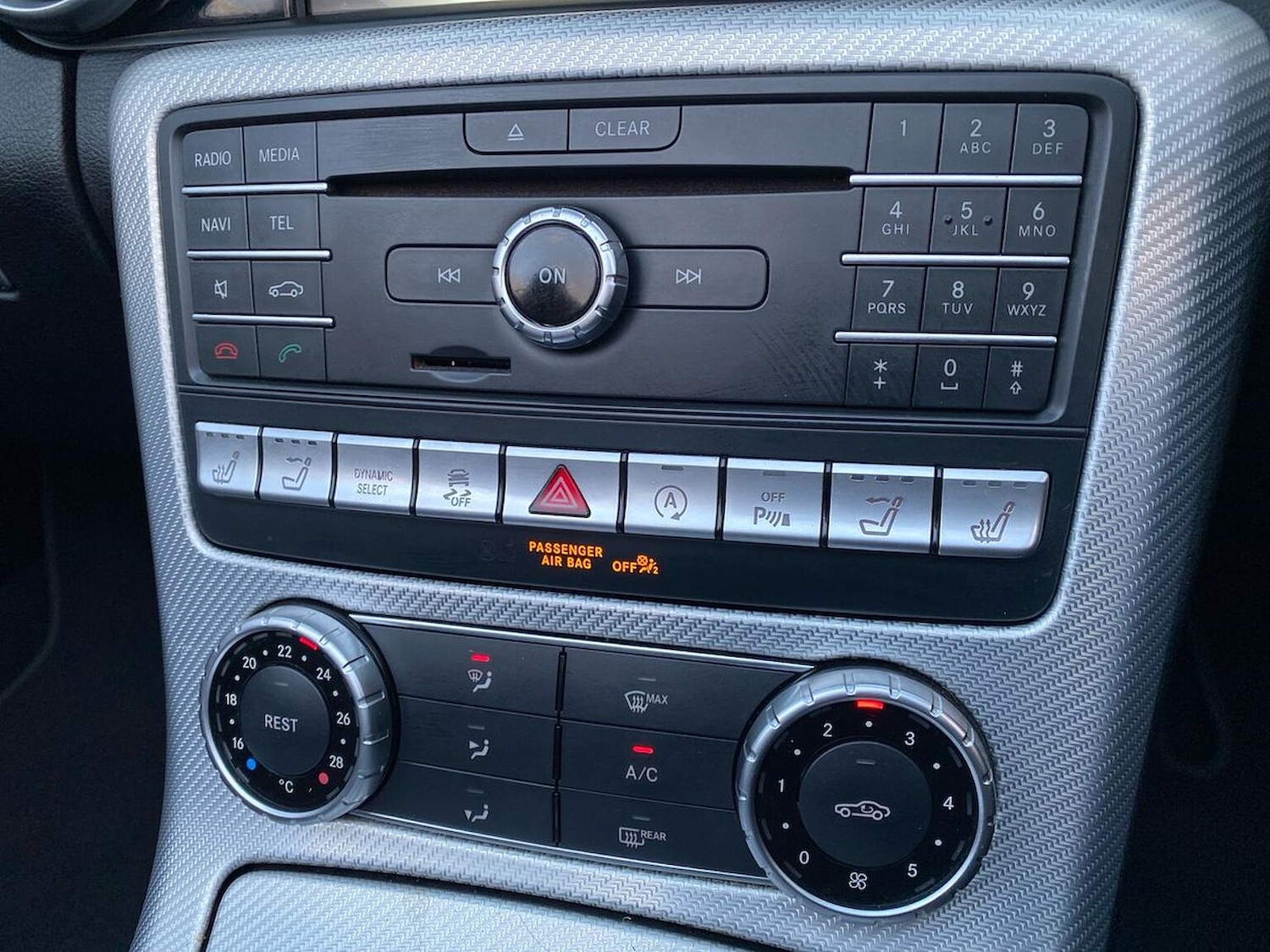 Used Mercedes-Benz SLC 2017 for sale - 76918977: Photo 29