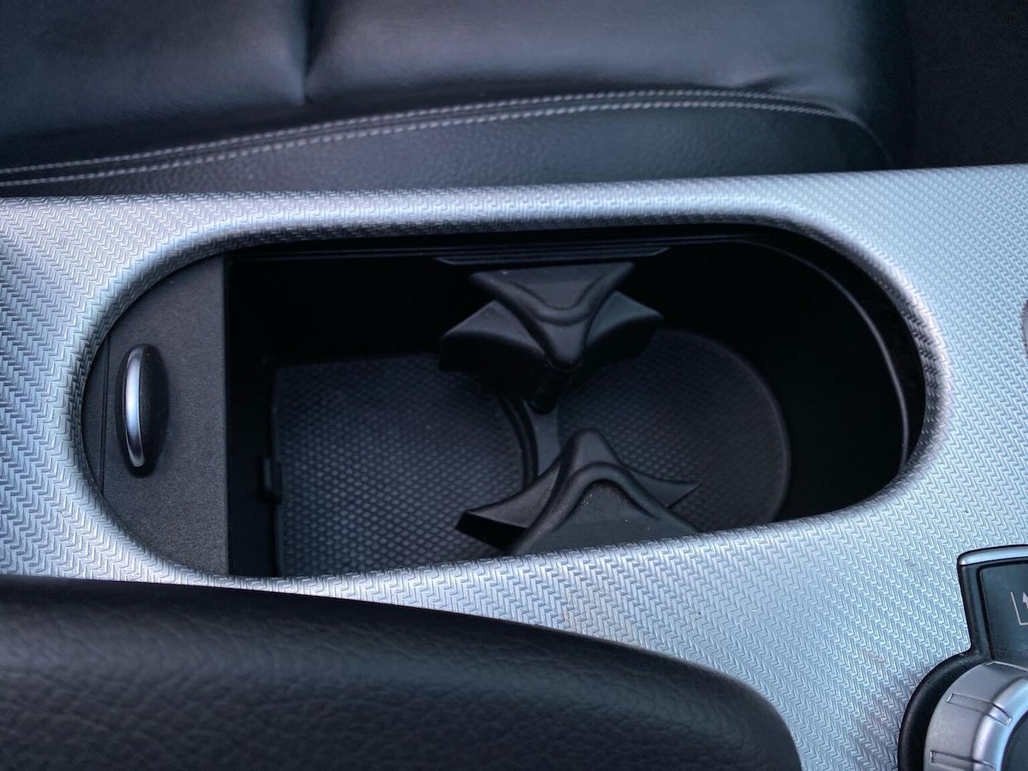 Used Mercedes-Benz SLC 2017 for sale - 76918977: Photo 32