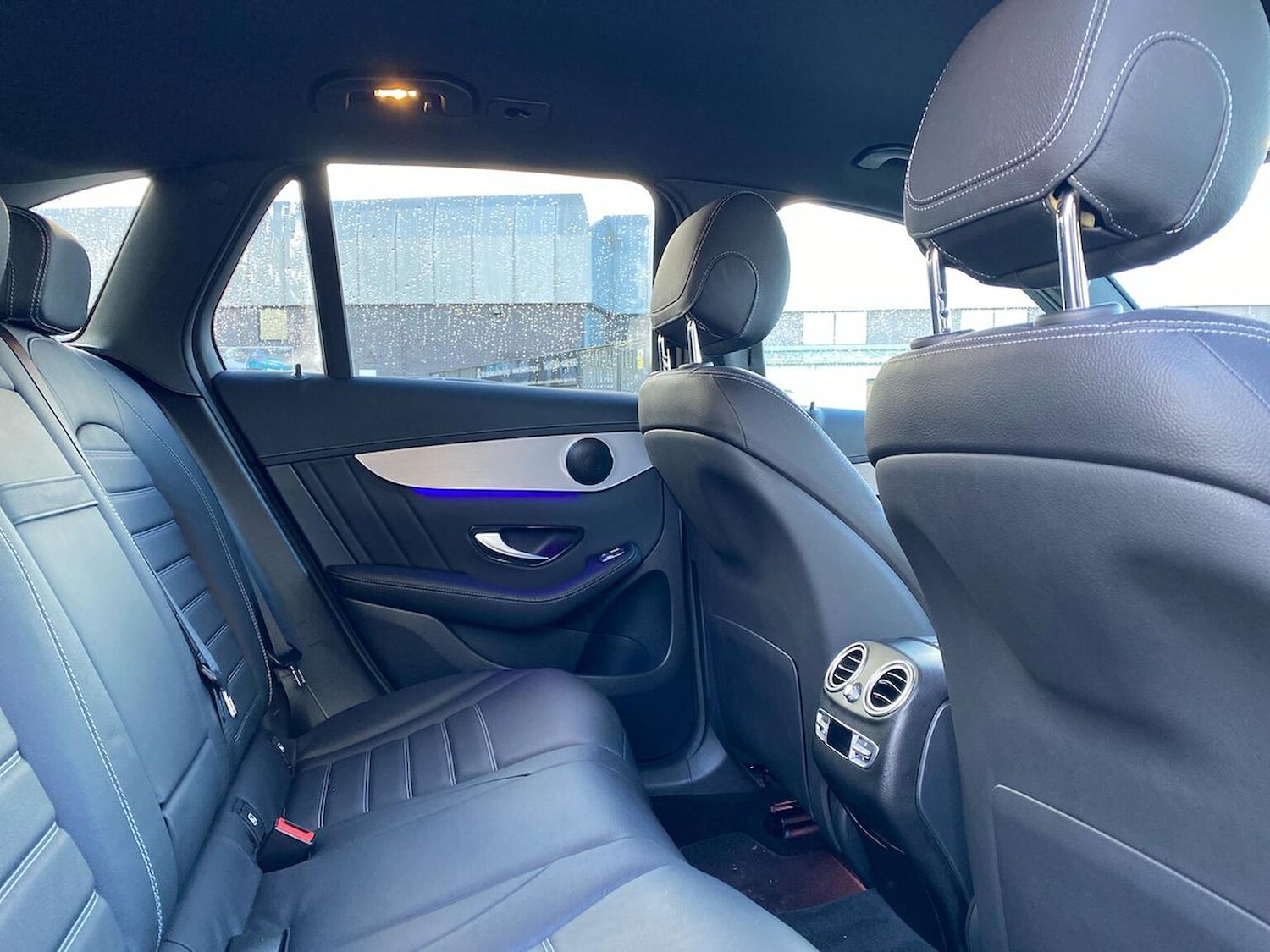 Used Mercedes-Benz GLC 2022 for sale - 76437289: Photo 16