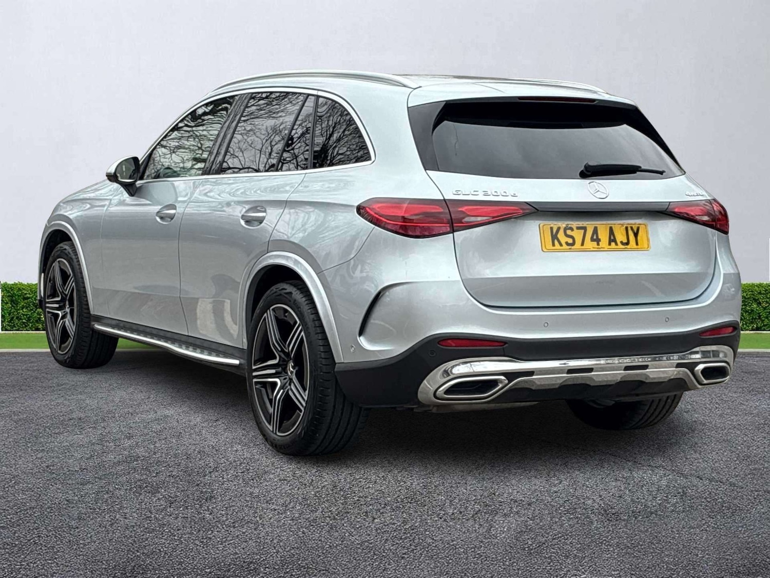 Used Mercedes-Benz GLC 2025 for sale - 78026116: Photo 2