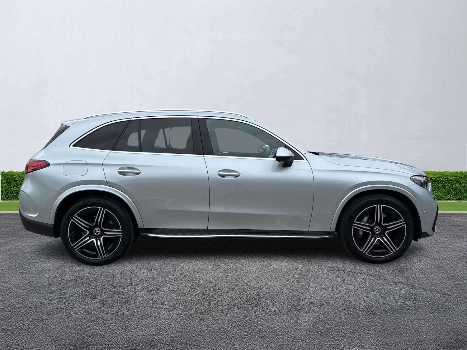 Used Mercedes-Benz GLC 2025 for sale - 78026116: Photo 3