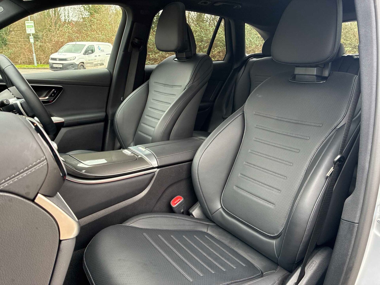 Used Mercedes-Benz GLC 2025 for sale - 78026116: Photo 39