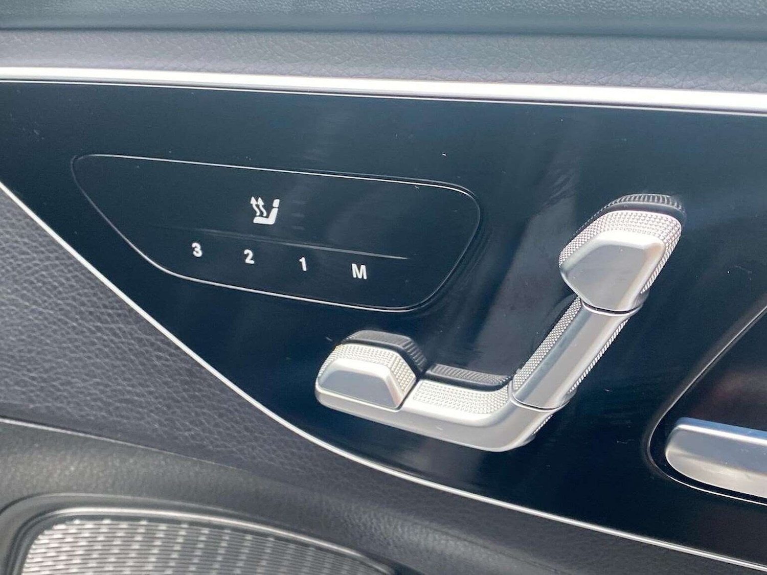 Used Mercedes-Benz C Class 2024 for sale - 77687998: Photo 30