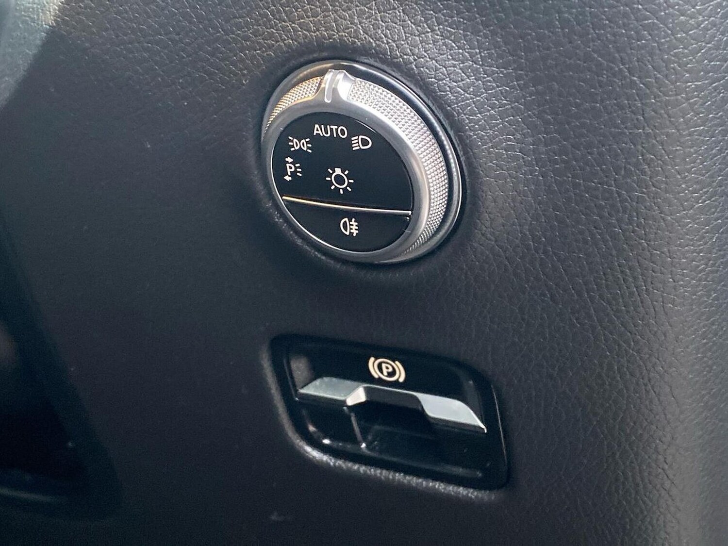 Used Mercedes-Benz GLC 2023 for sale - 77488466: Photo 22