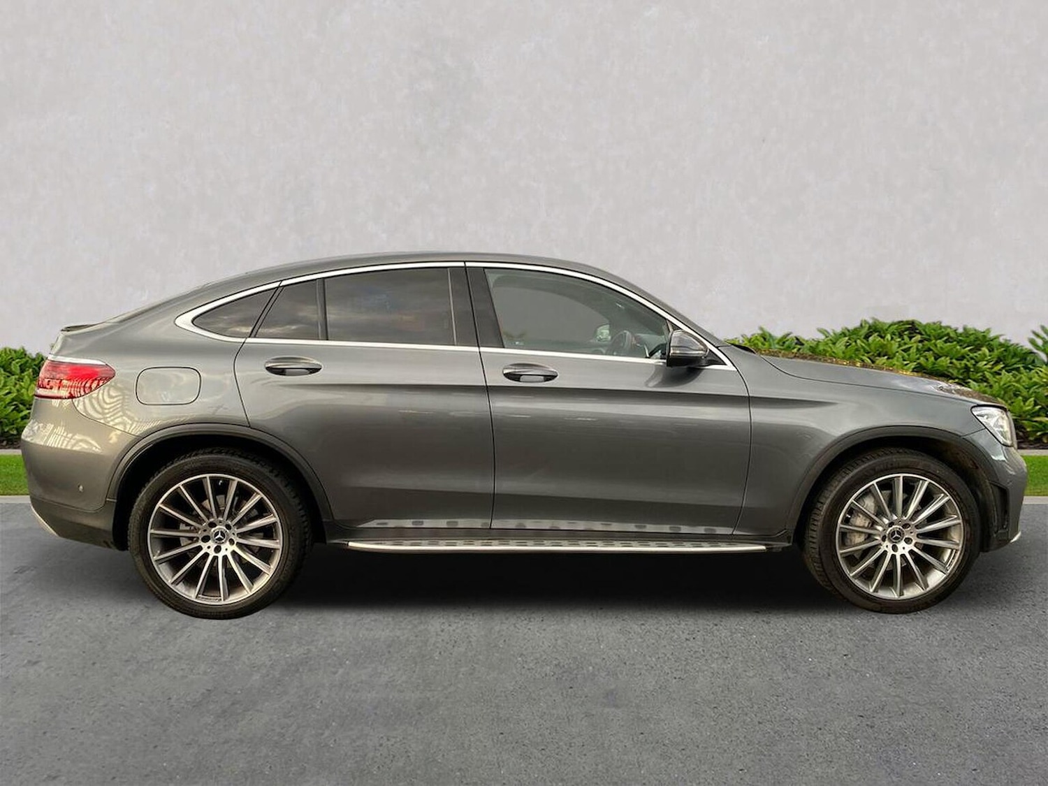 Used Mercedes-Benz GLC 2022 for sale - 76057948: Photo 3