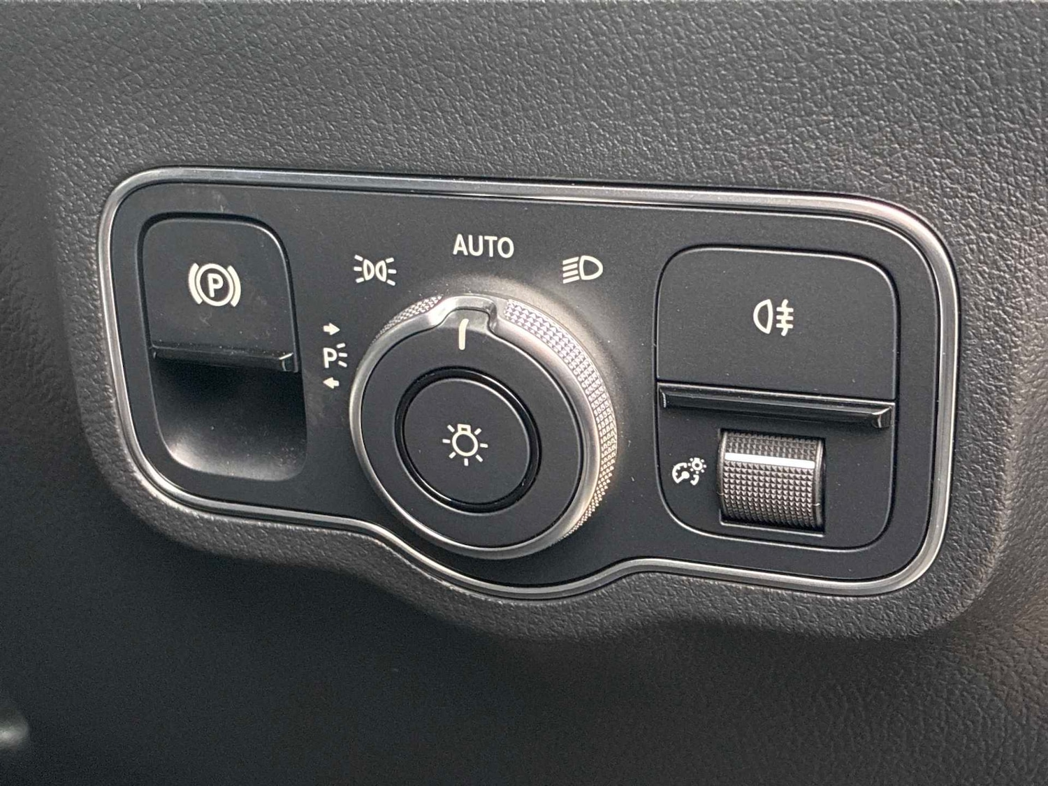 Used Mercedes-Benz EQA 2024 for sale - 77688072: Photo 30