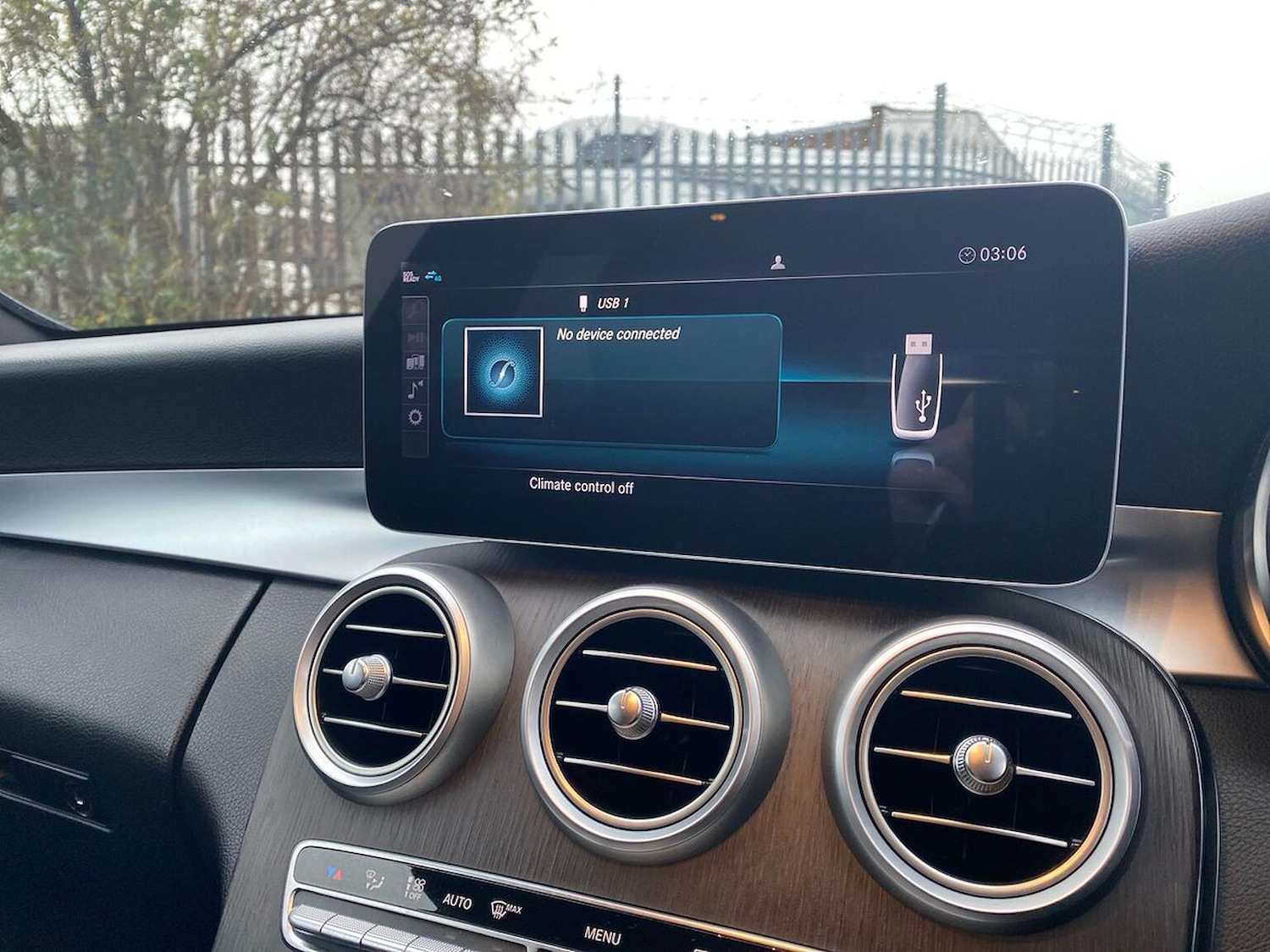 Used Mercedes-Benz C Class 2020 for sale - 76594665: Photo 11