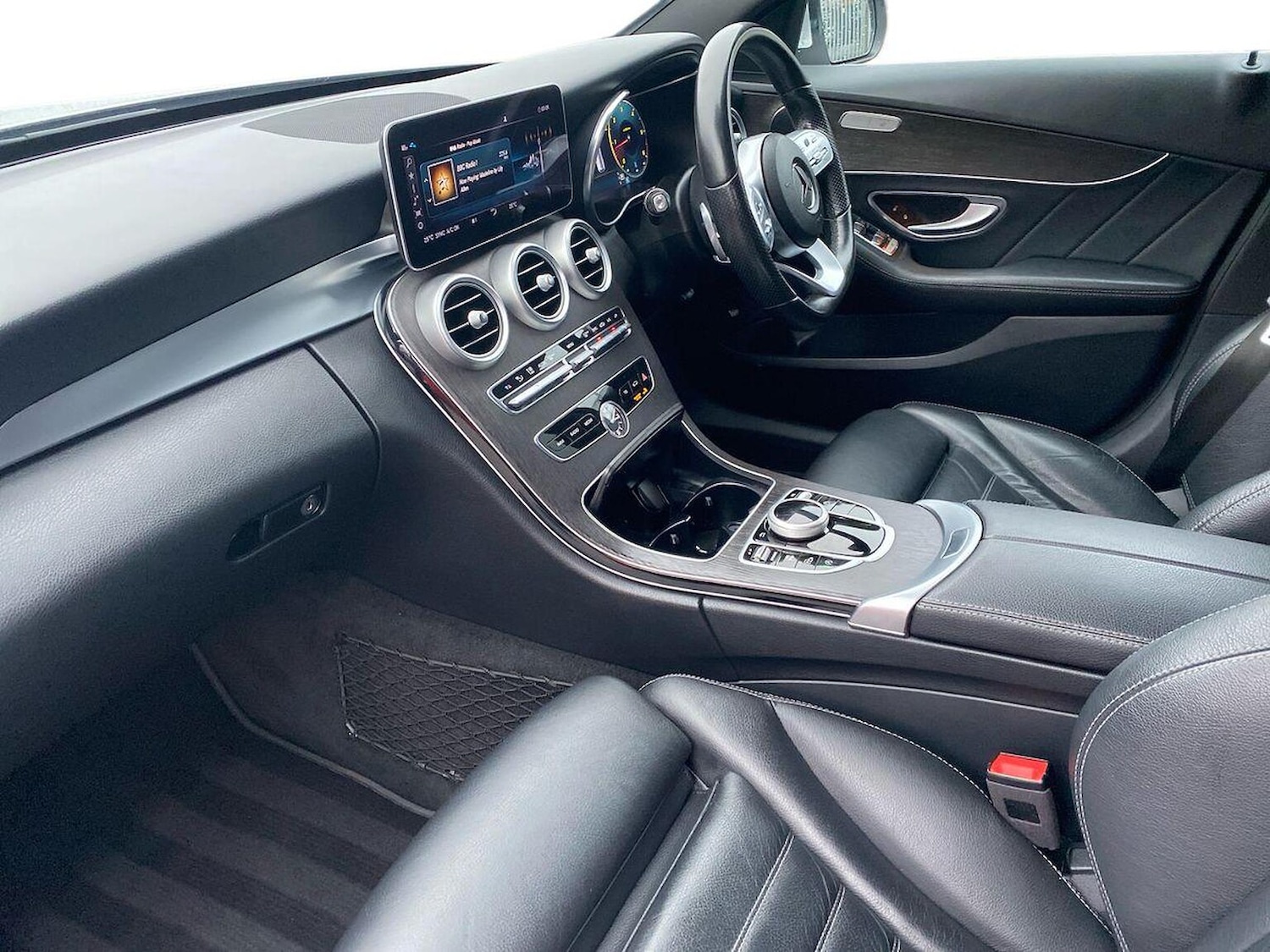 Used Mercedes-Benz C Class 2020 for sale - 76594665: Photo 7