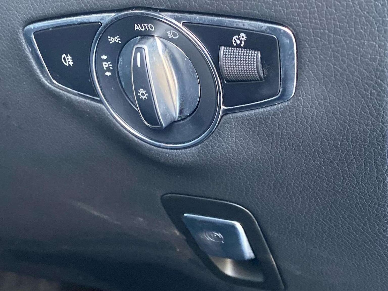 Used Mercedes-Benz EQC 2023 for sale - 77688071: Photo 22