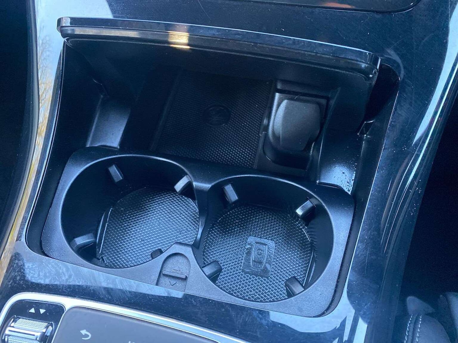 Used Mercedes-Benz EQC 2023 for sale - 77688071: Photo 32