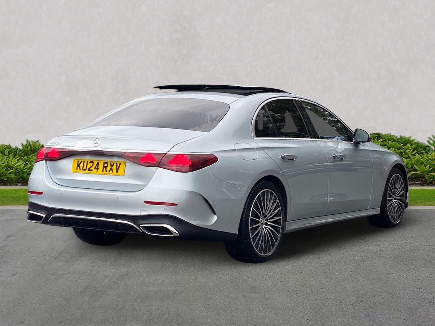 Used Mercedes-Benz E Class 2024 for sale - 76577250: Photo 18