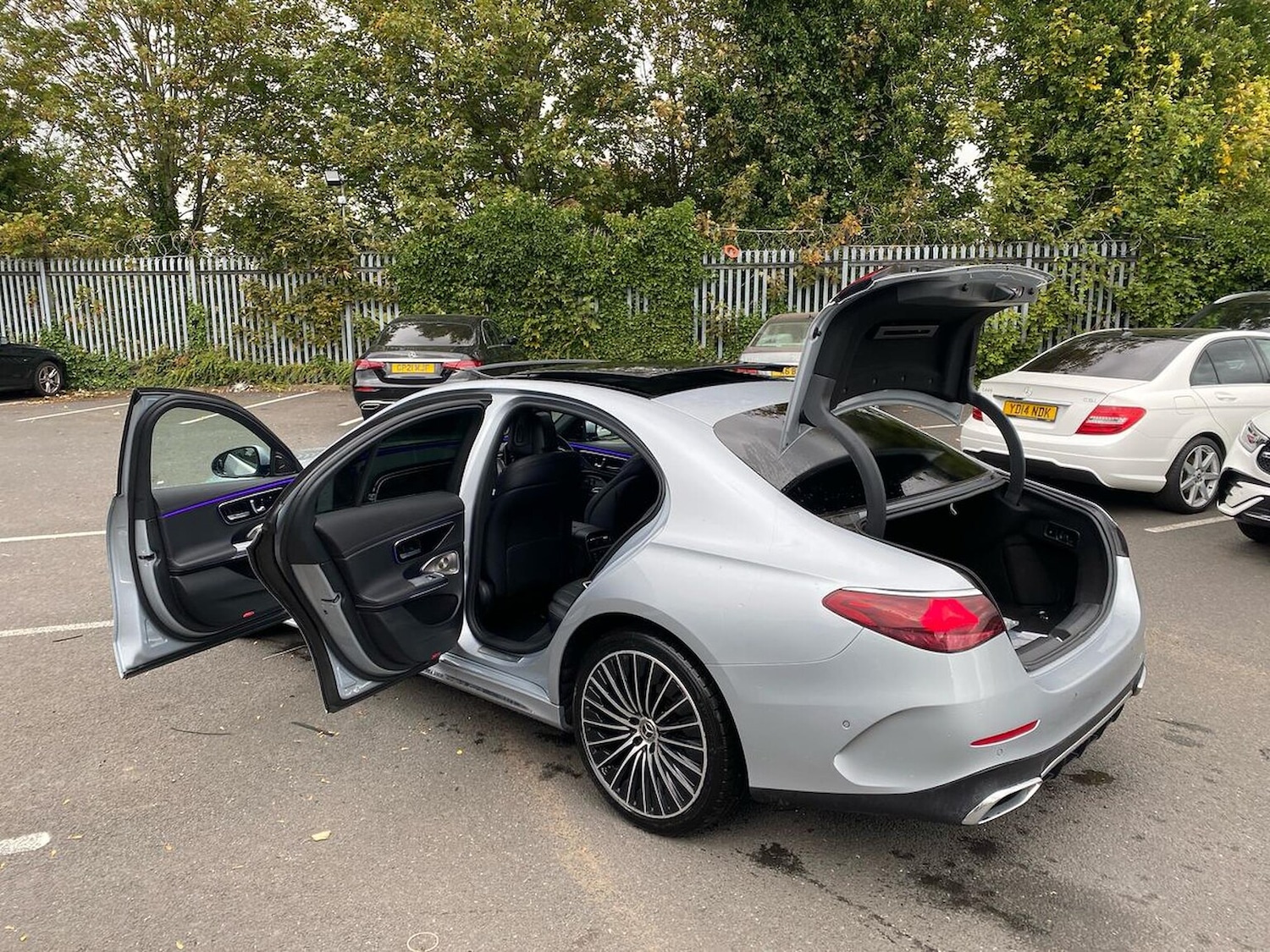 Used Mercedes-Benz E Class 2024 for sale - 76577250: Photo 40