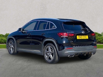 Used Mercedes-Benz GLA 2021 for sale - 78594767: Photo