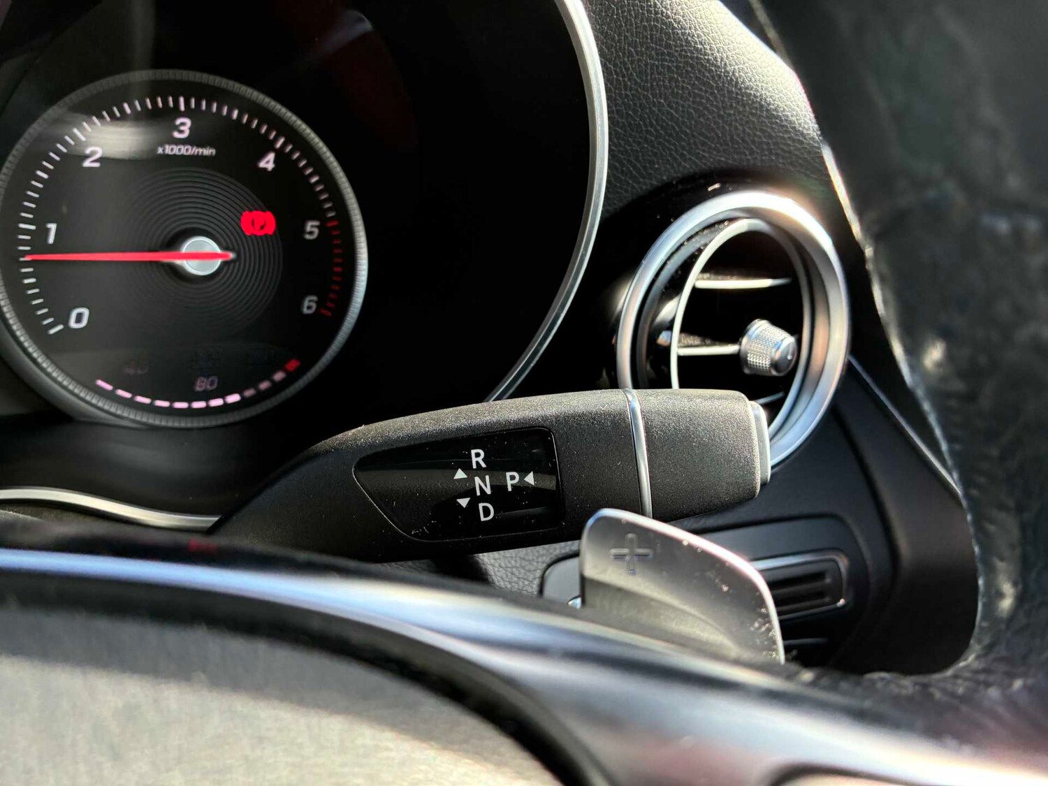 Used Mercedes-Benz GLC 2018 for sale - 78064467: Photo 25