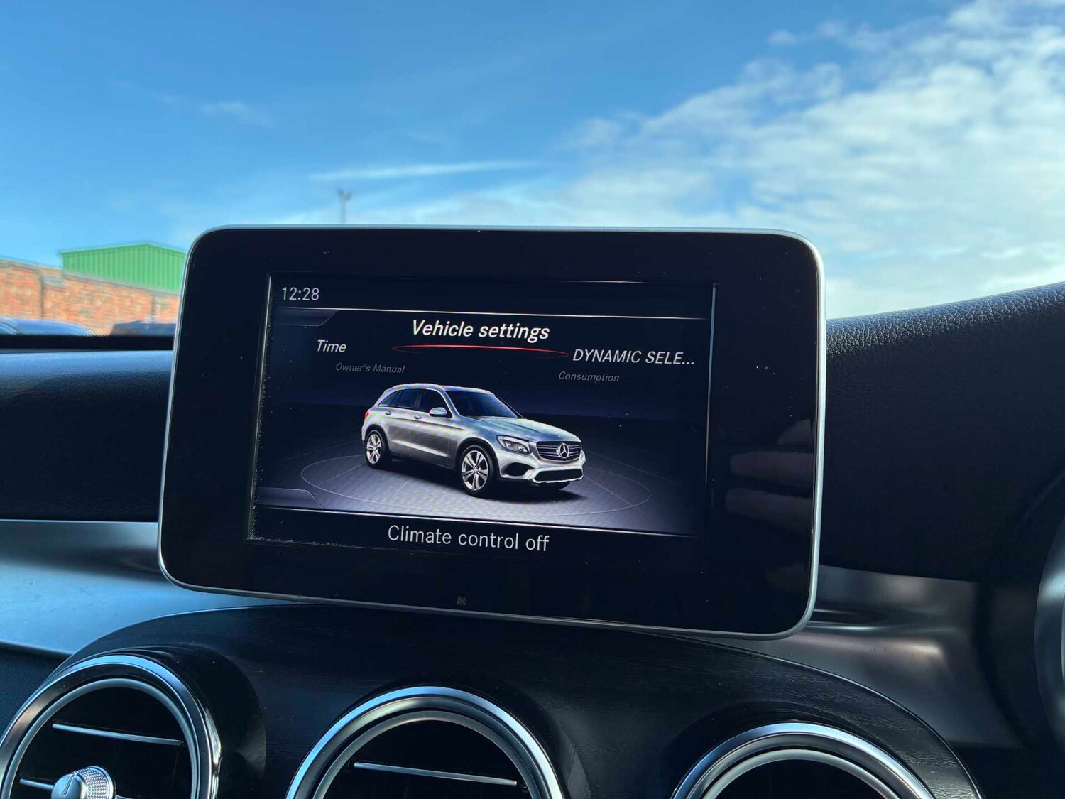 Used Mercedes-Benz GLC 2018 for sale - 78064467: Photo 33