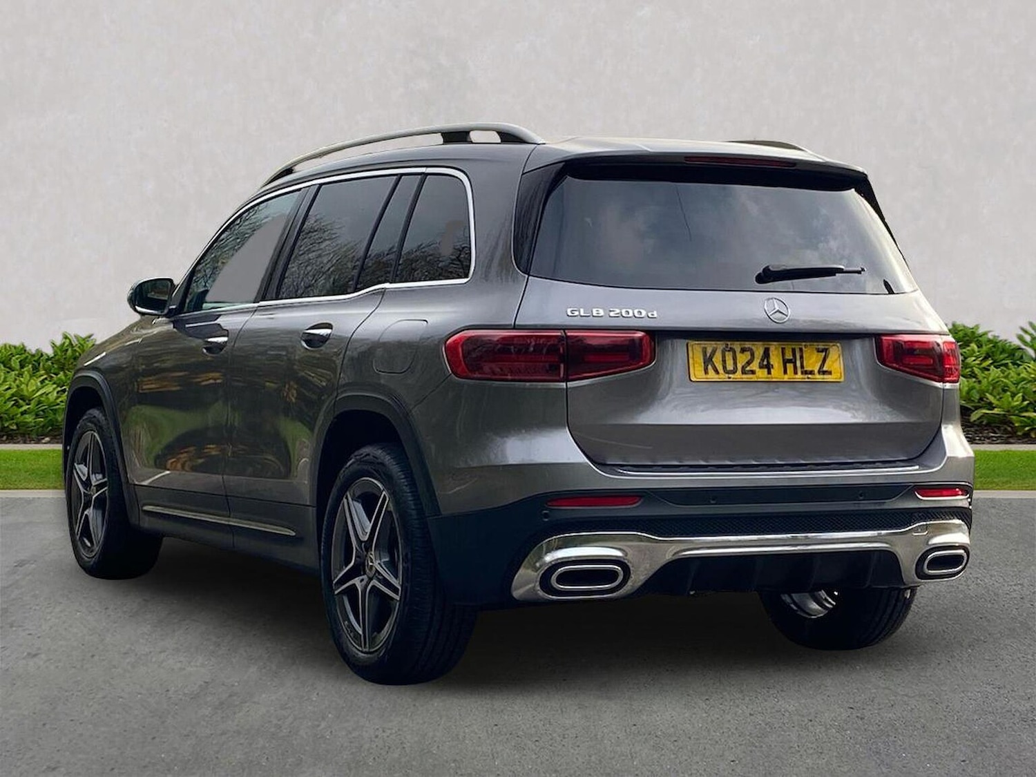 Used Mercedes-Benz GLB 2024 for sale - 76506148: Photo 2