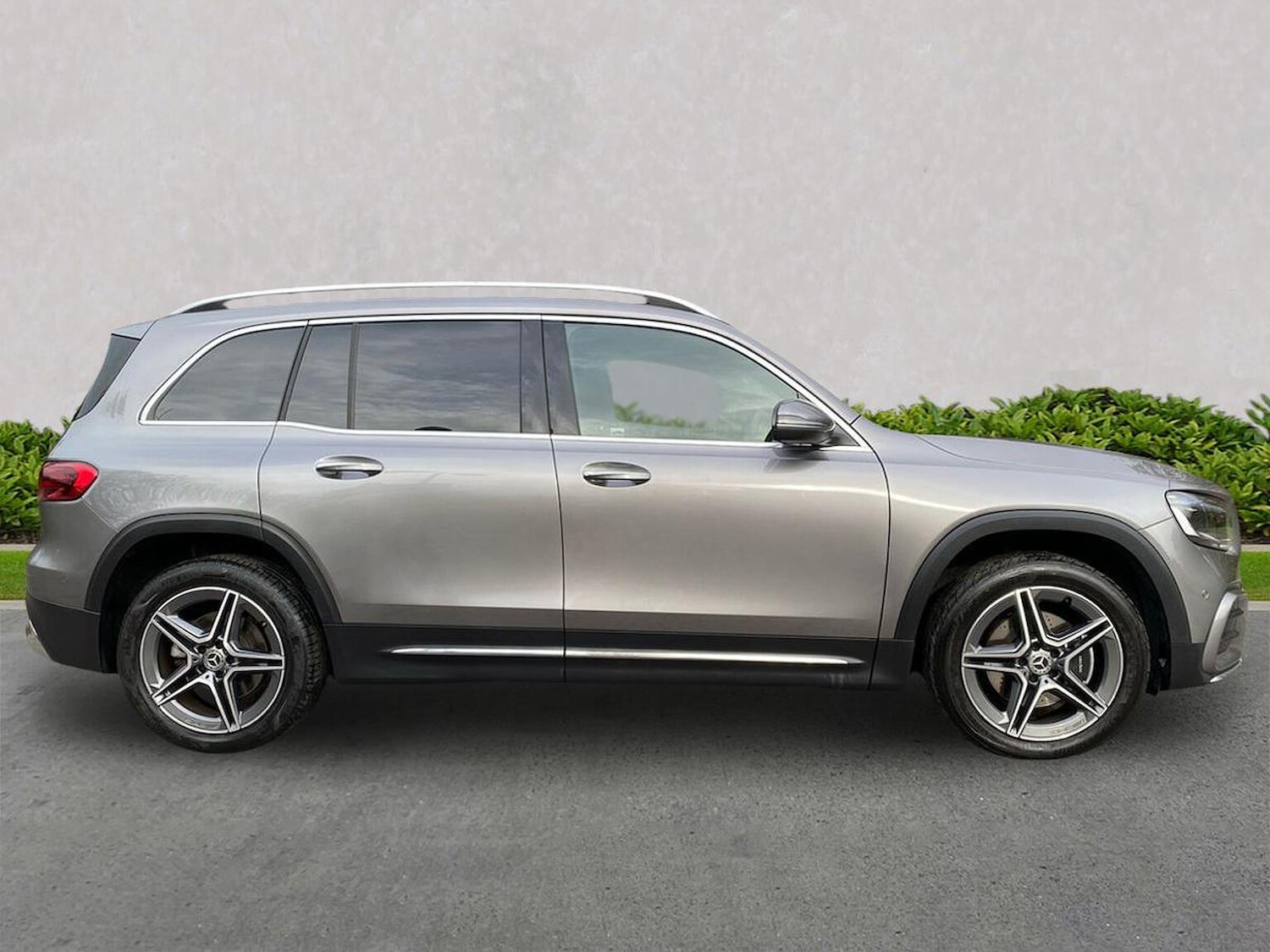 Used Mercedes-Benz GLB 2024 for sale - 76506148: Photo 3