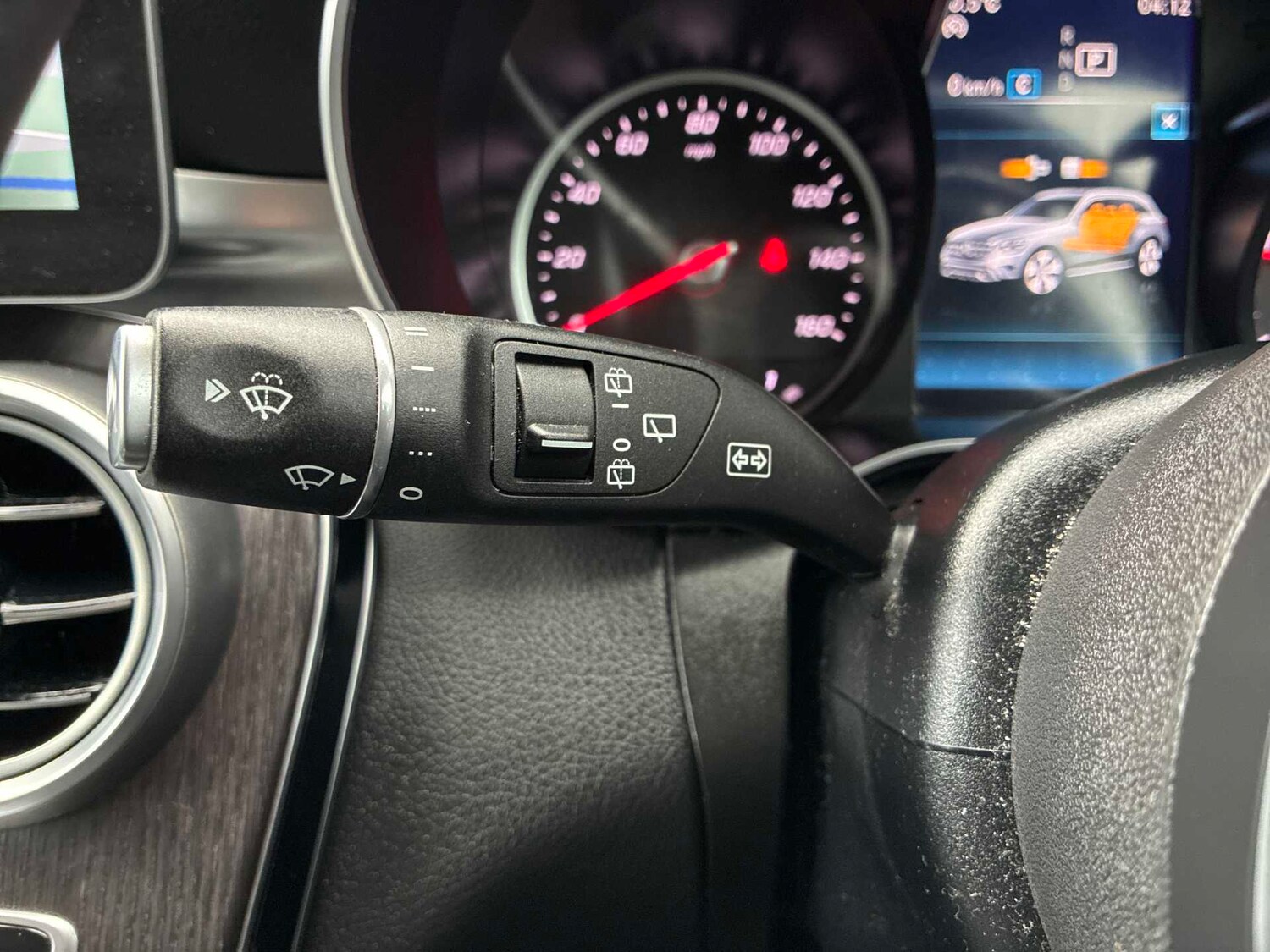 Used Mercedes-Benz GLC 2019 for sale - 78193902: Photo 24