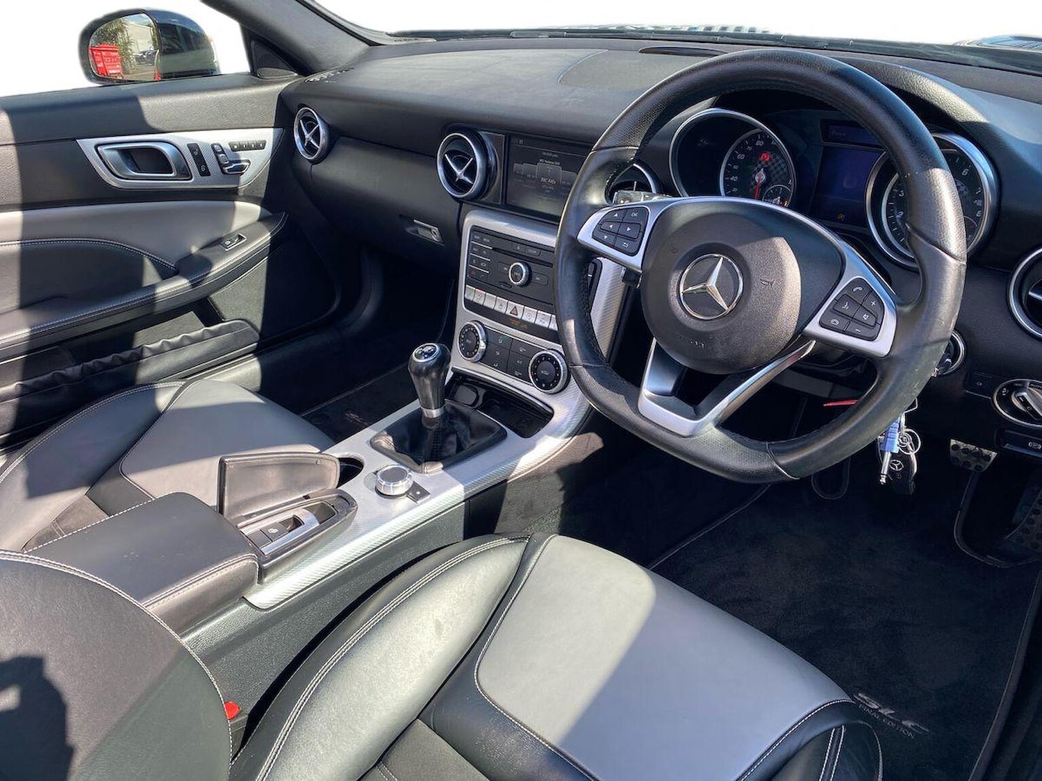 Used Mercedes-Benz SLC 2020 for sale - 76040645: Photo 15