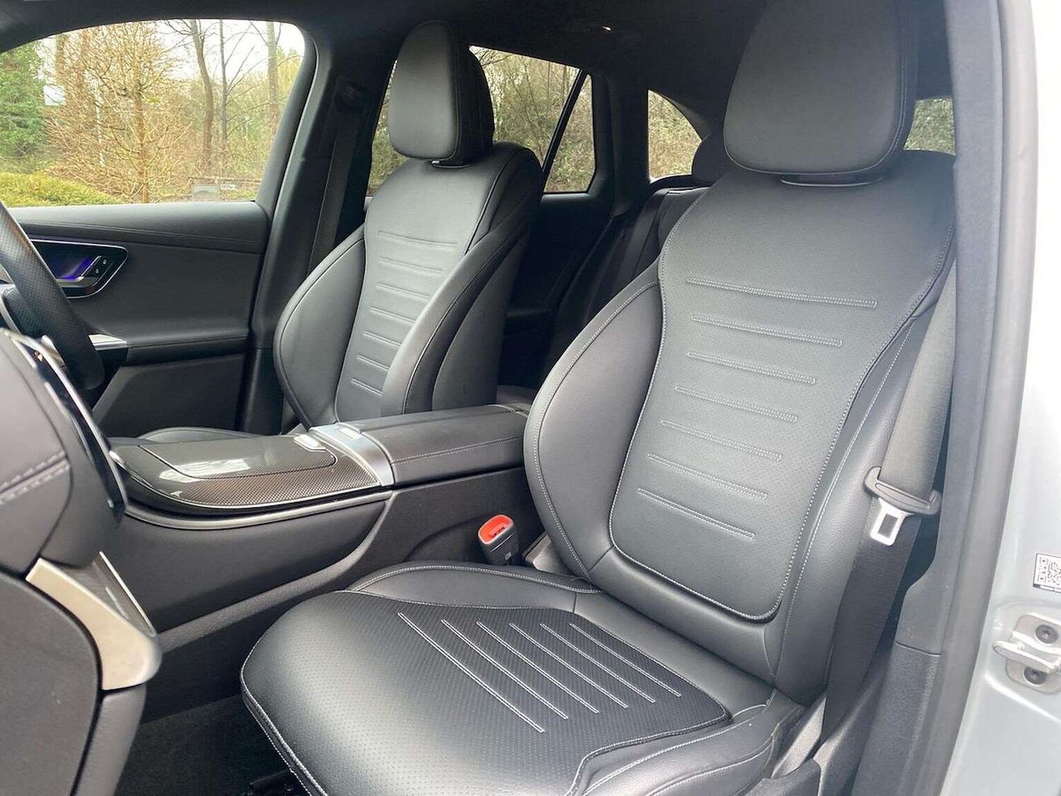 Used Mercedes-Benz GLC 2023 for sale - 77688032: Photo 31