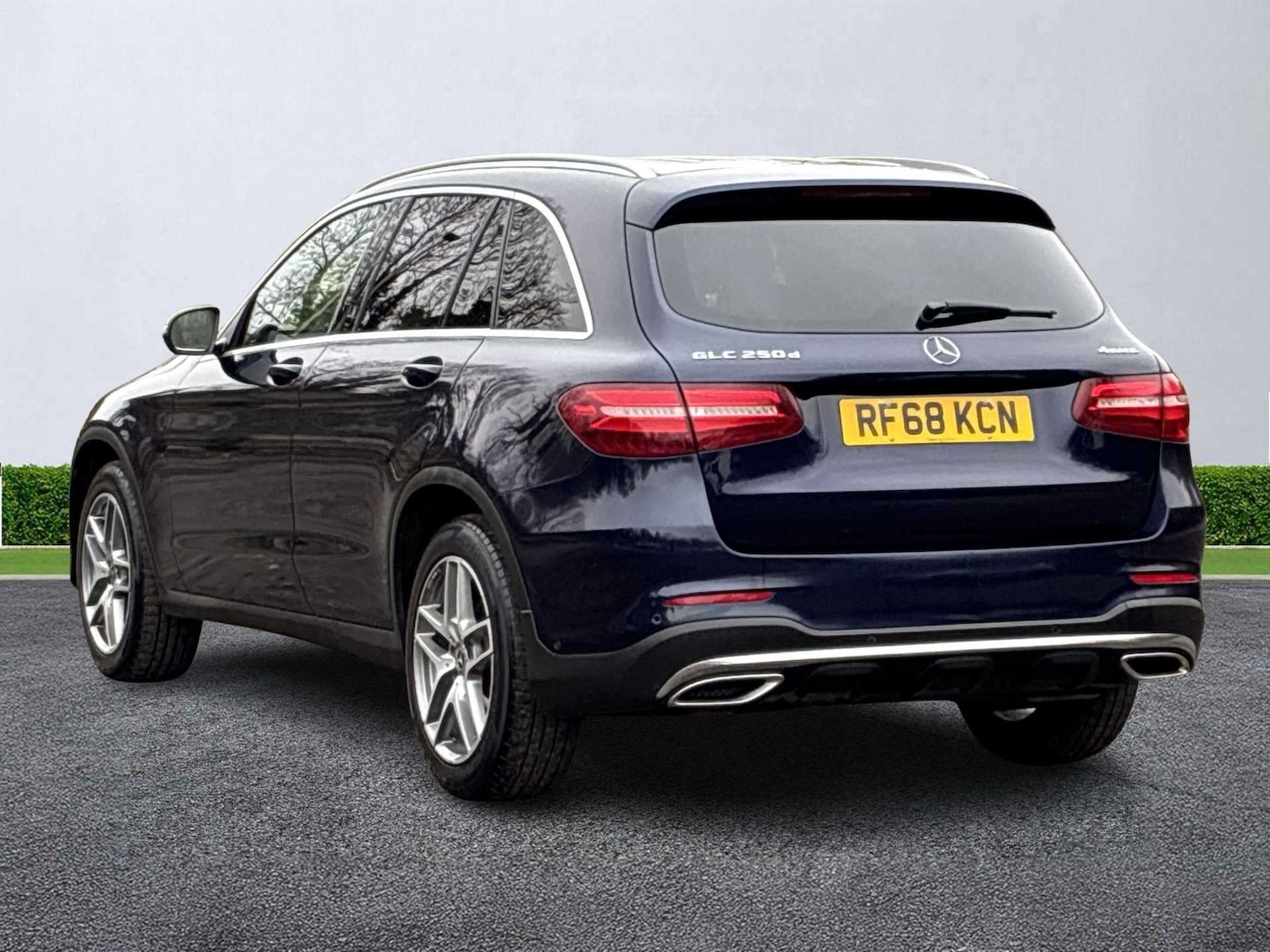 Used Mercedes-Benz GLC 2018 for sale - 78131810: Photo 2