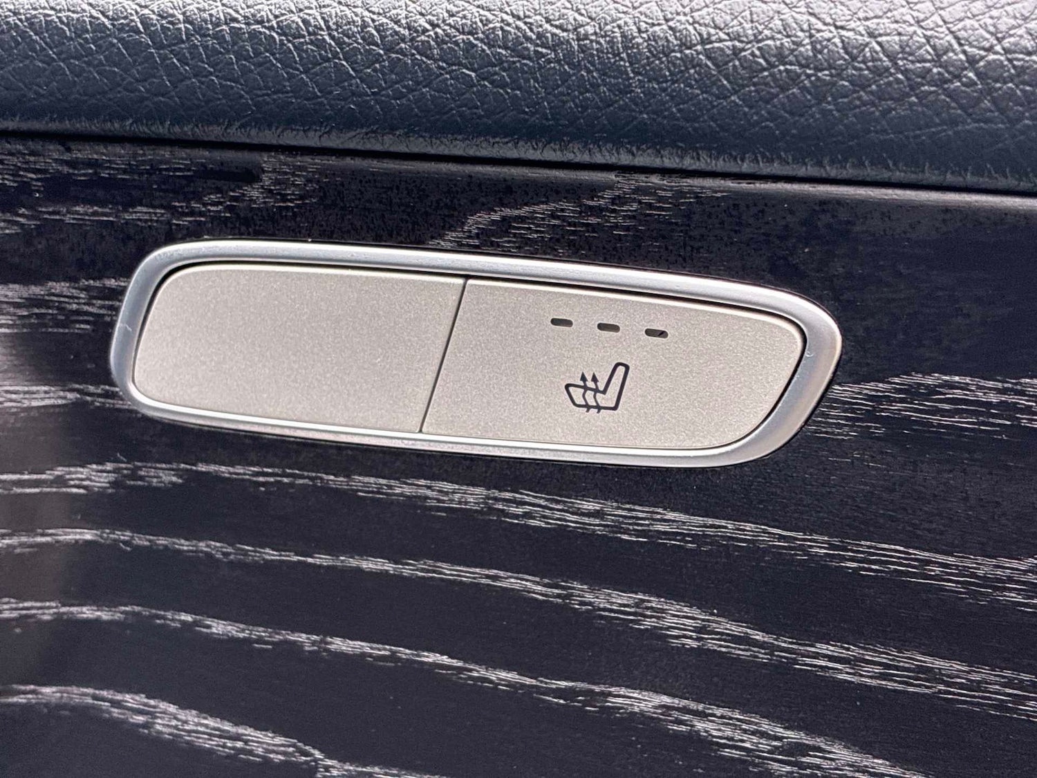 Used Mercedes-Benz GLC 2018 for sale - 78131810: Photo 32