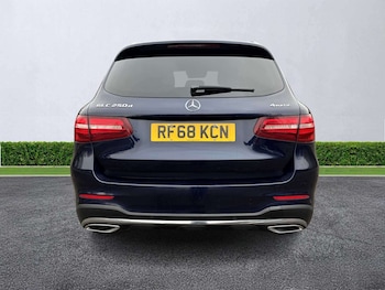 Used Mercedes-Benz GLC 2018 for sale - 78131810: Photo