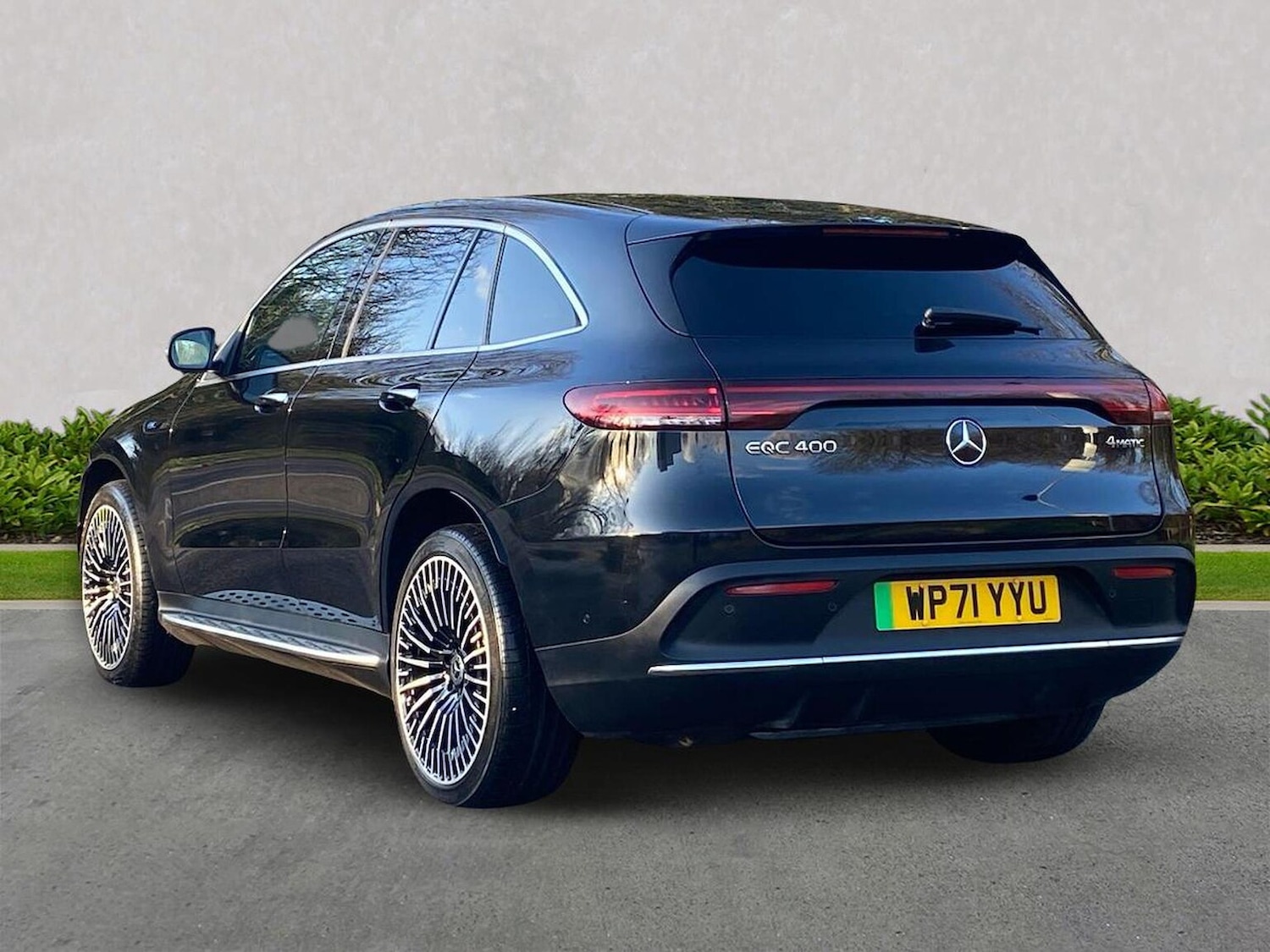 Used Mercedes-Benz EQC 2022 for sale - 77488455: Photo 2