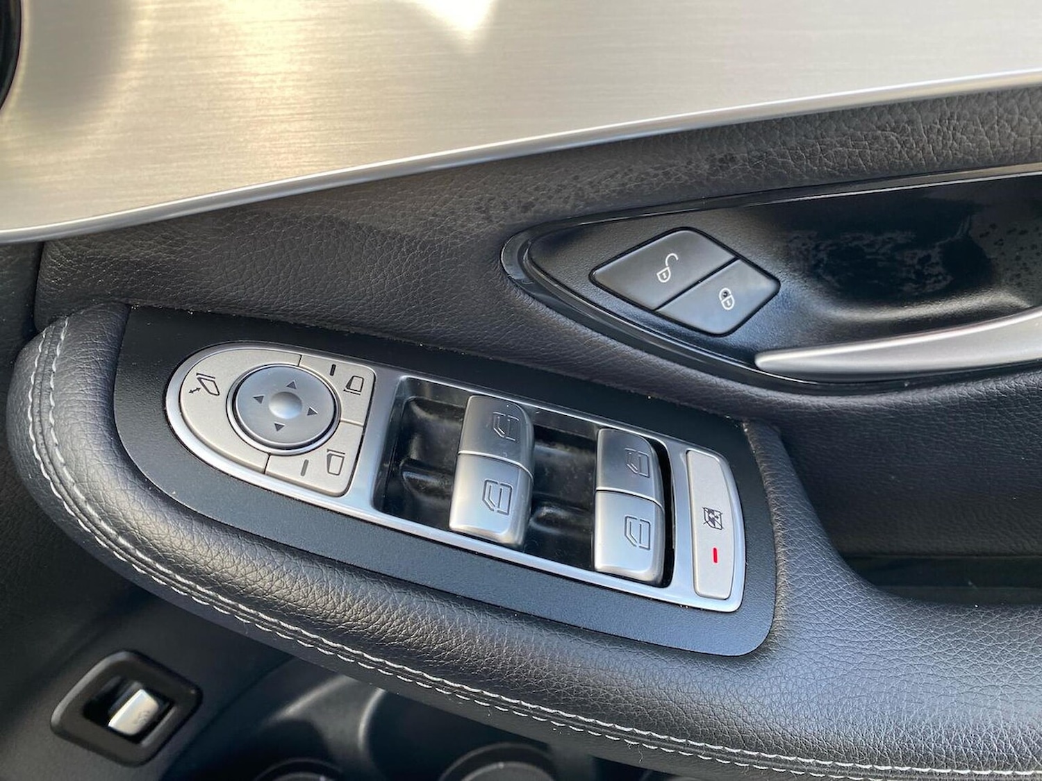 Used Mercedes-Benz GLC 2021 for sale - 76365076: Photo 21