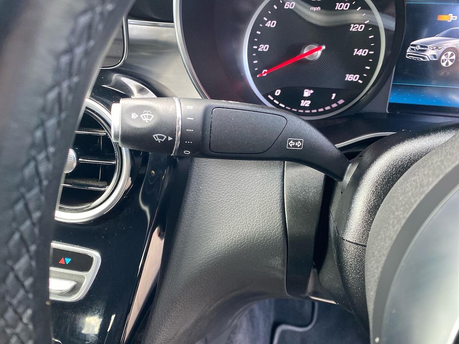 Used Mercedes-Benz GLC 2021 for sale - 76365076: Photo 28