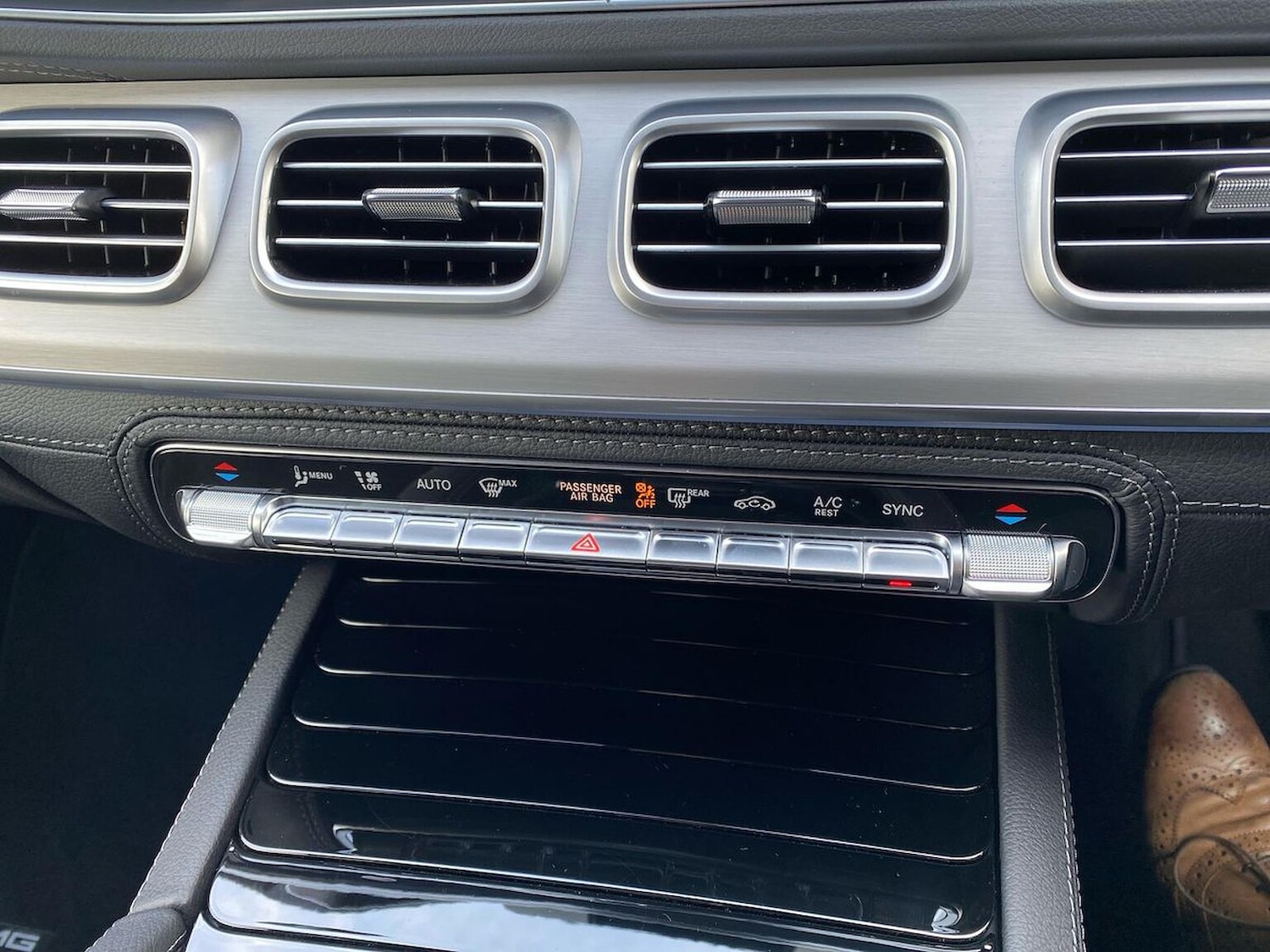 Used Mercedes-Benz GLE 2025 for sale - 76319640: Photo 12