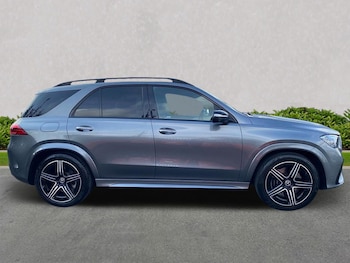 Used Mercedes-Benz GLE 2025 for sale - 76319640: Photo