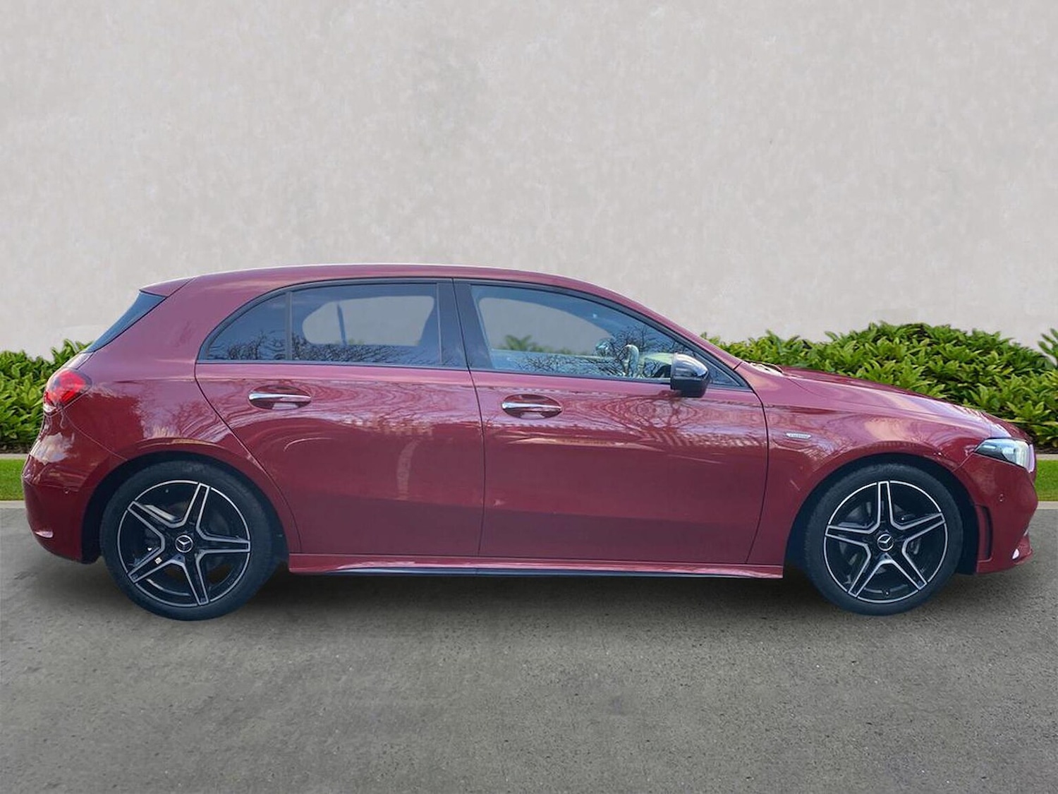 Used Mercedes-Benz A-Class 2021 for sale - 76893245: Photo 3