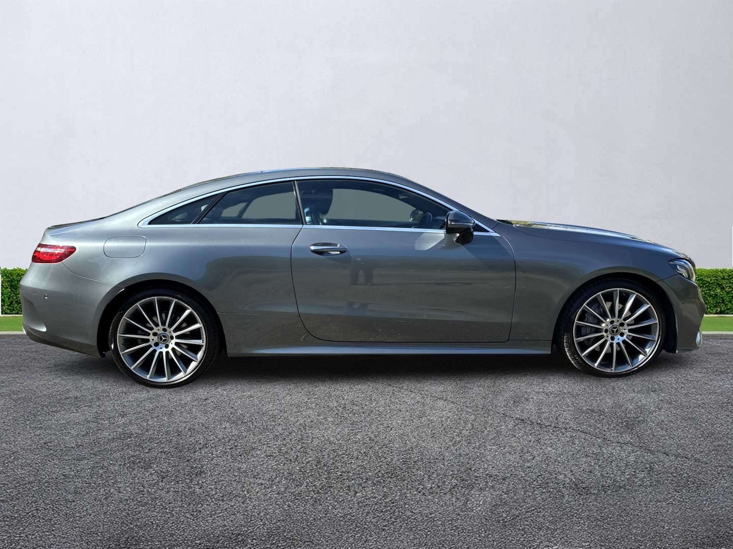 Used Mercedes-Benz E Class 2018 for sale - 78192186: Photo 3