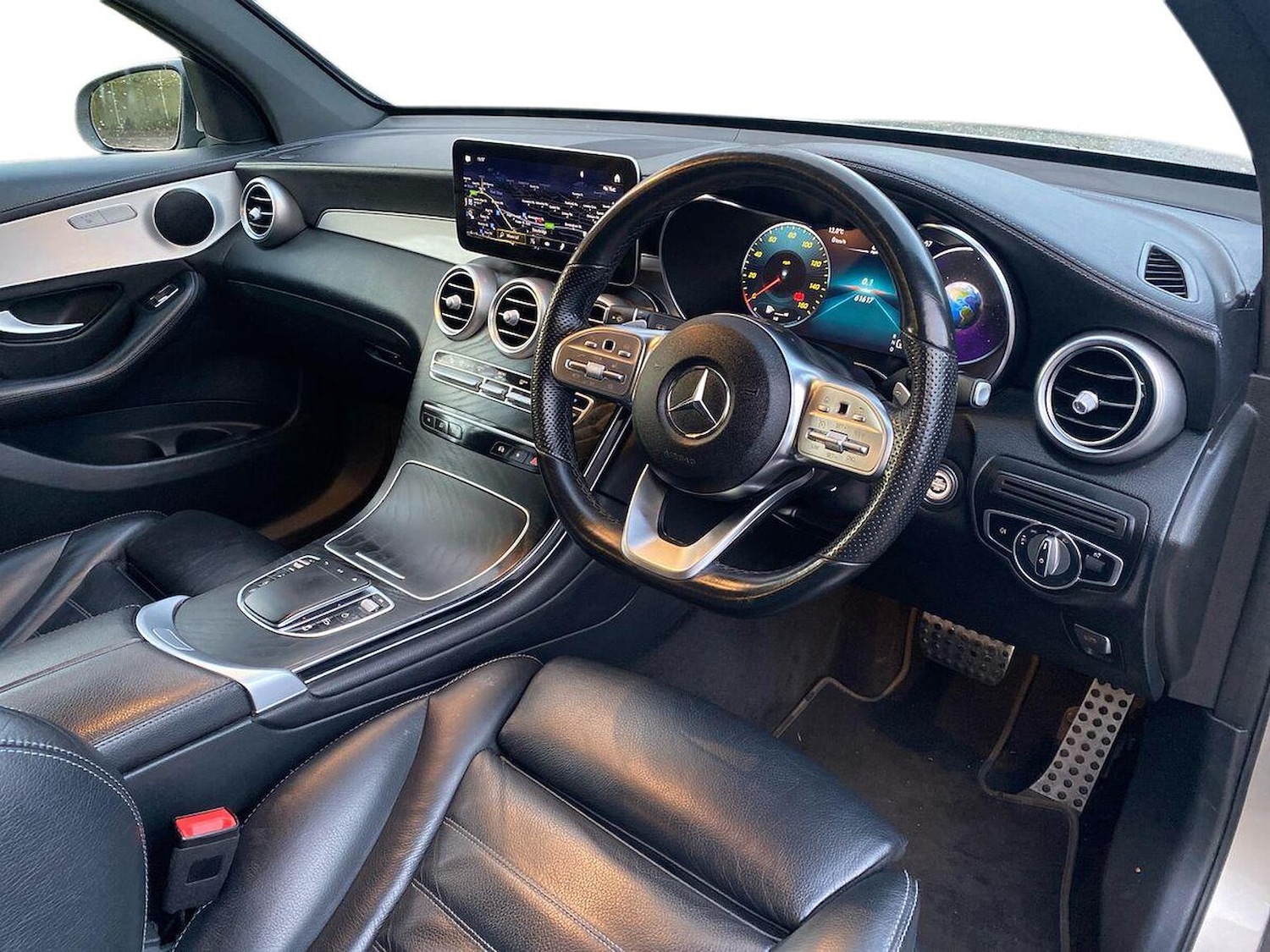 Used Mercedes-Benz GLC 2022 for sale - 76554298: Photo 17