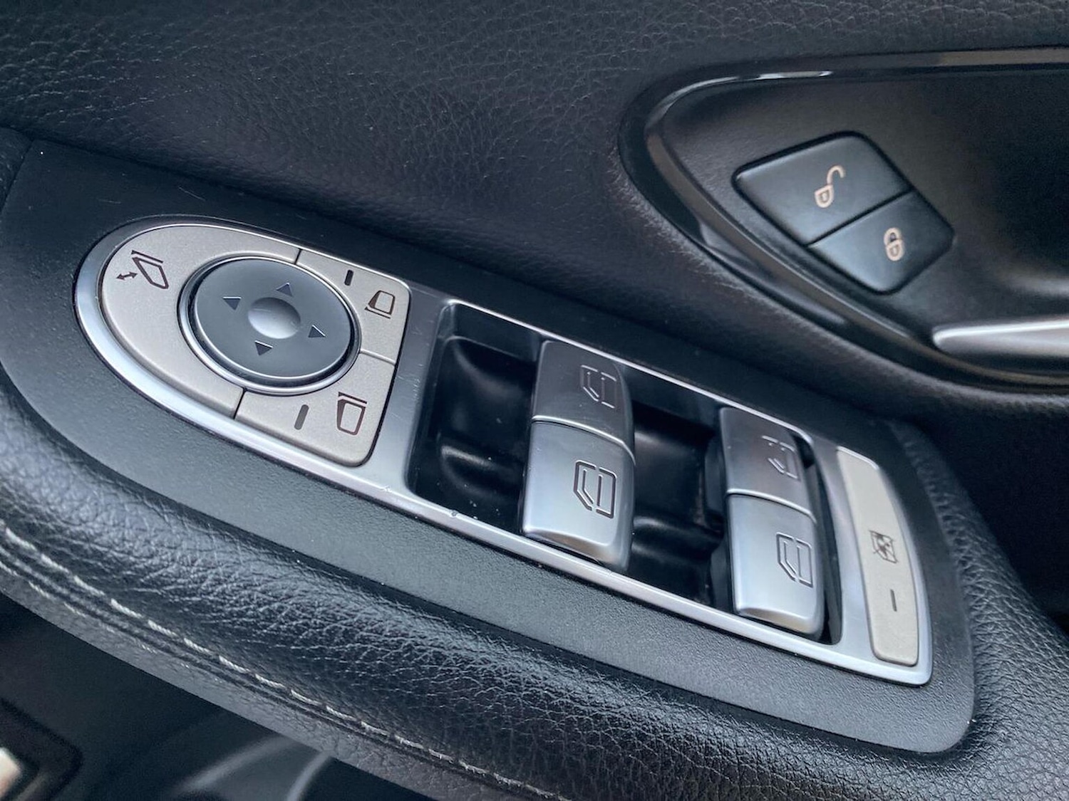 Used Mercedes-Benz GLC 2022 for sale - 76554298: Photo 23