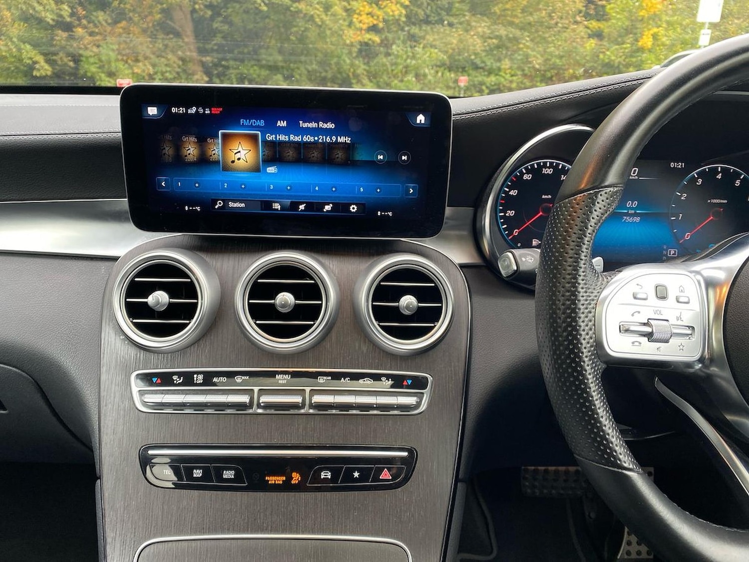 Used Mercedes-Benz GLC 2022 for sale - 76525809: Photo 13