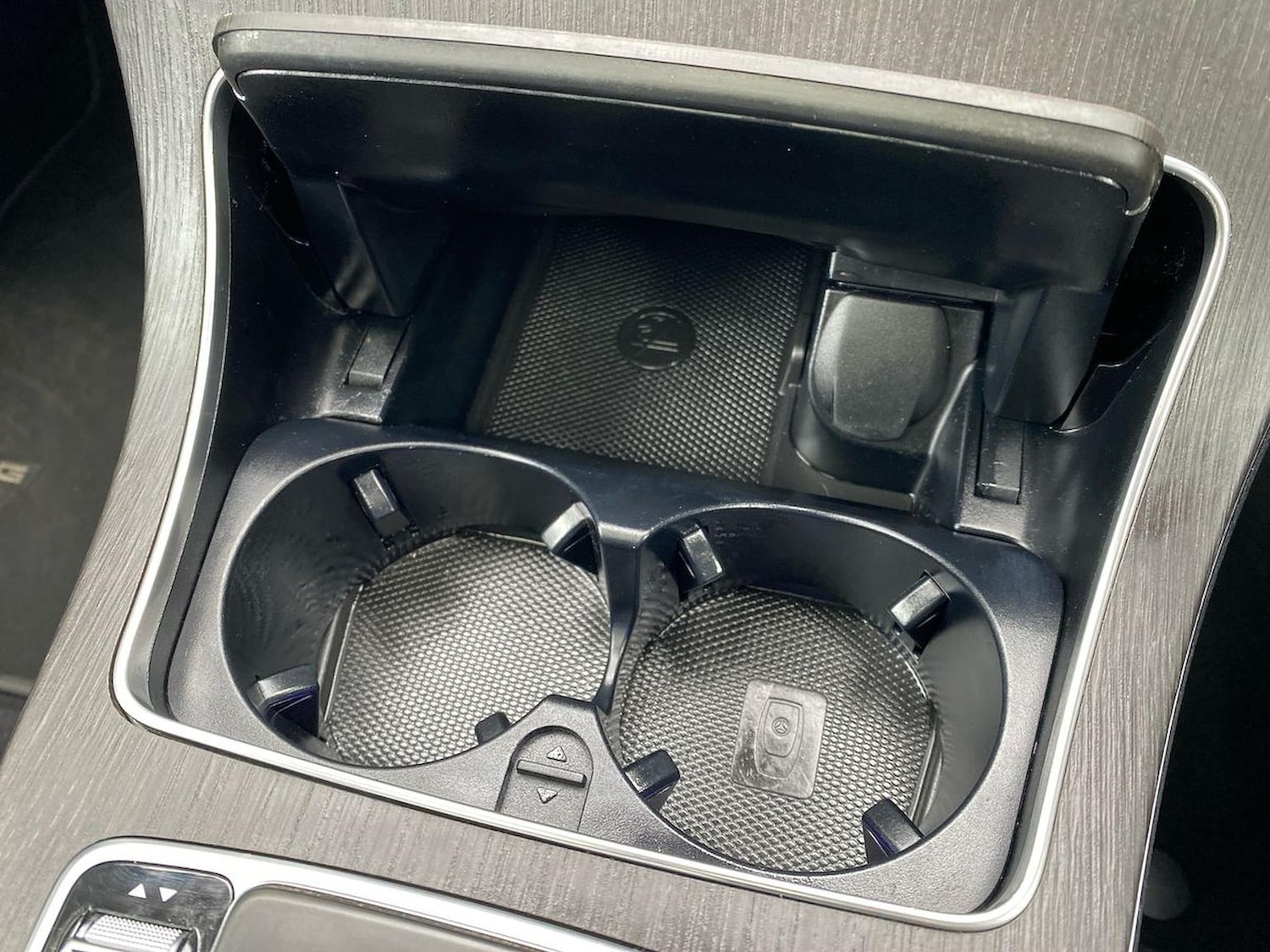 Used Mercedes-Benz GLC 2022 for sale - 76525809: Photo 32