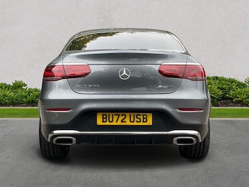 Used Mercedes-Benz GLC 2022 for sale - 76525809: Photo