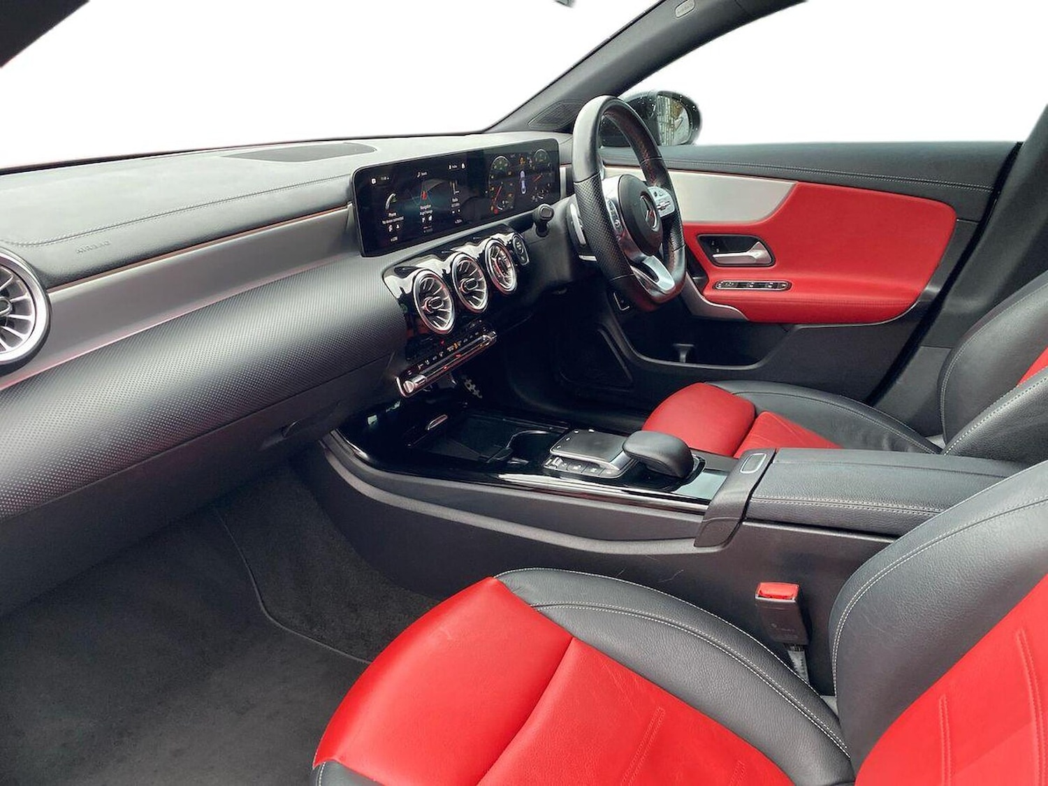 Used Mercedes-Benz CLA 2022 for sale - 76599346: Photo 7