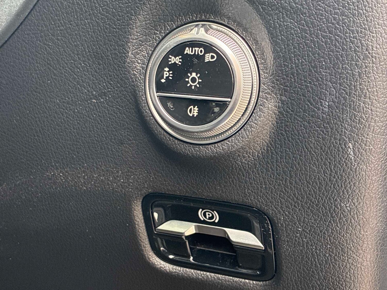 Used Mercedes-Benz C Class 2022 for sale - 78026150: Photo 32