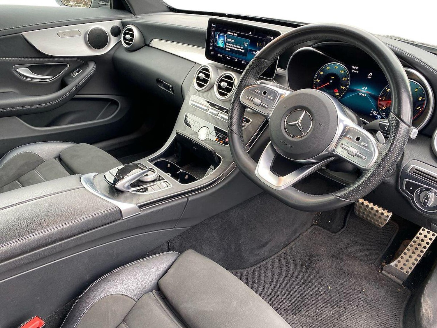 Used Mercedes-Benz C Class 2019 for sale - 76407392: Photo 15