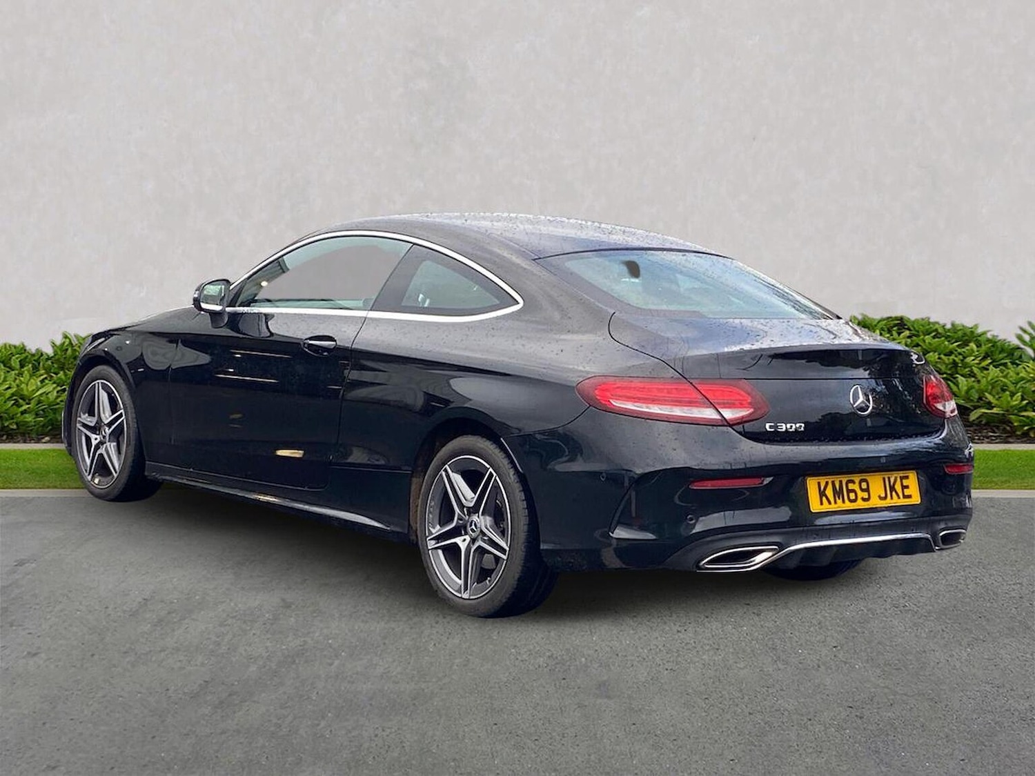 Used Mercedes-Benz C Class 2019 for sale - 76407392: Photo 2