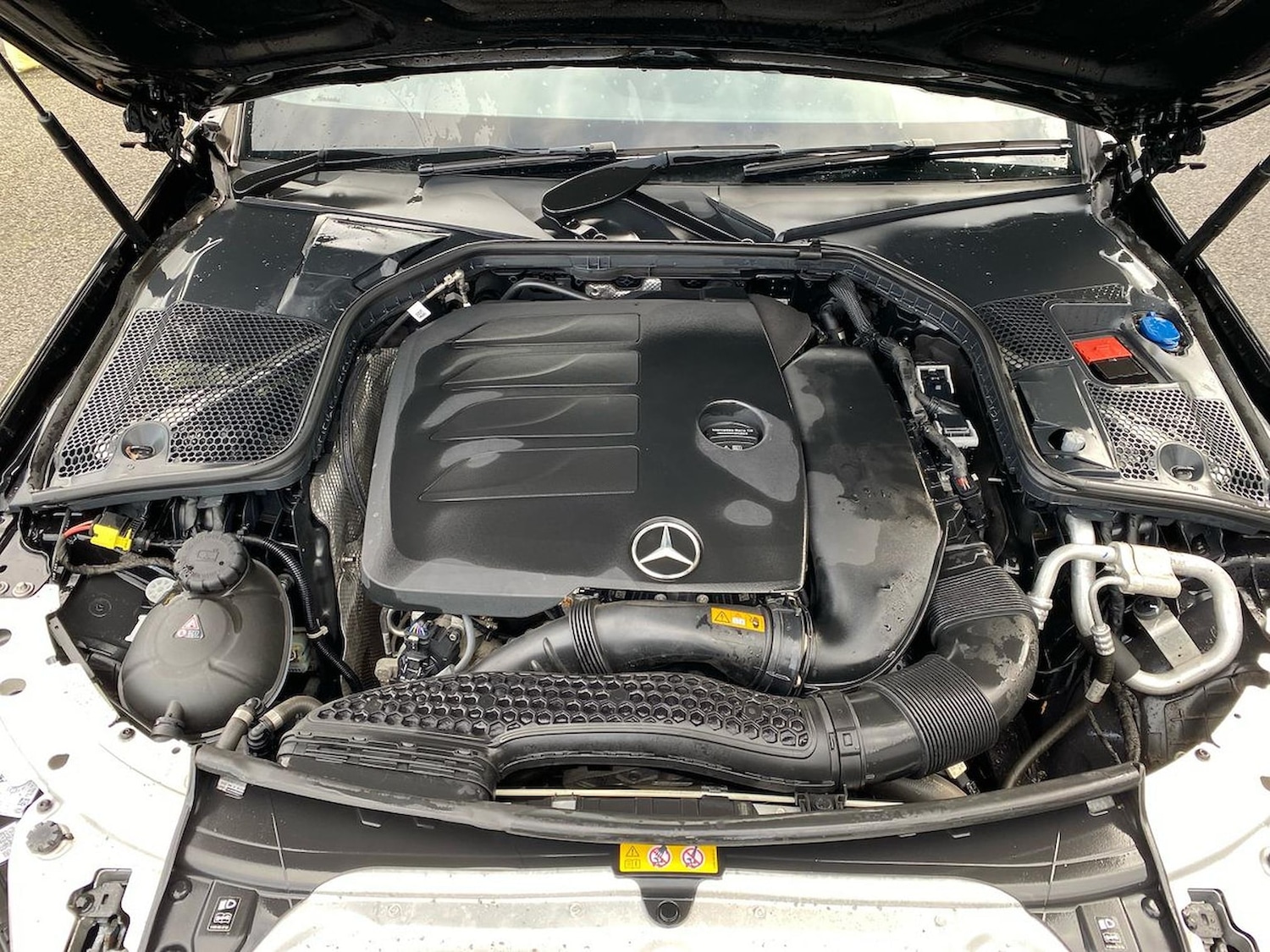Used Mercedes-Benz C Class 2019 for sale - 76407392: Photo 39