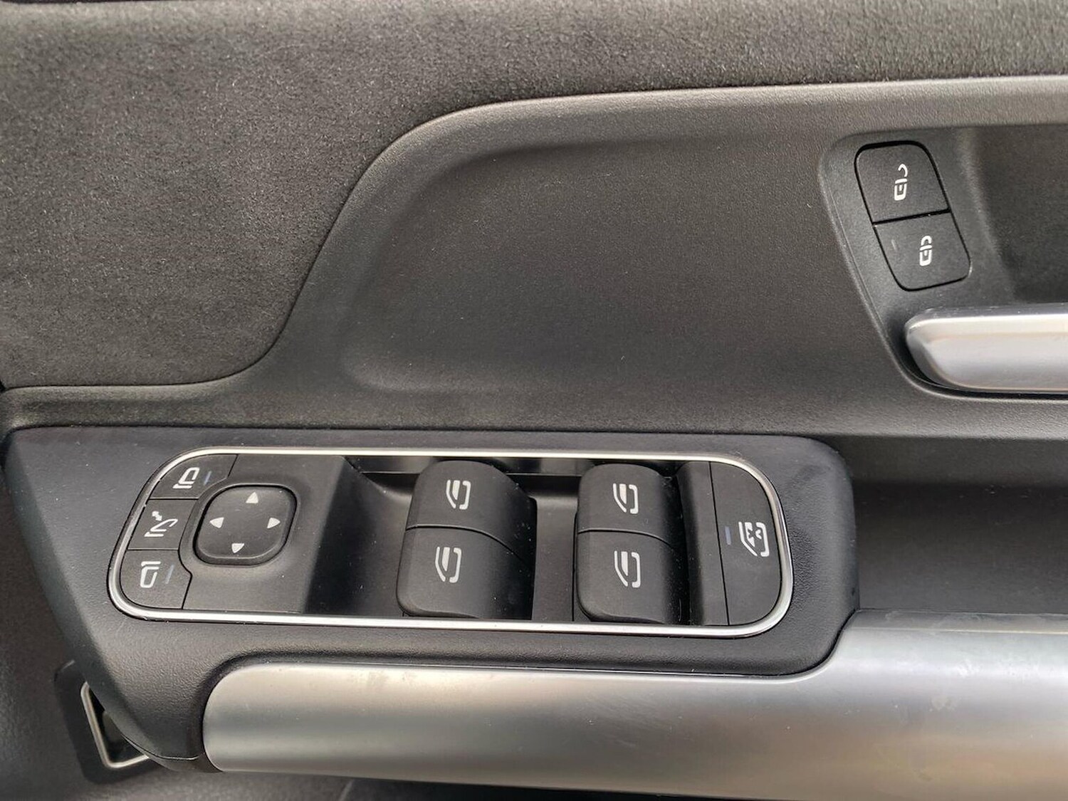 Used Mercedes-Benz EQA 2024 for sale - 76577240: Photo 21