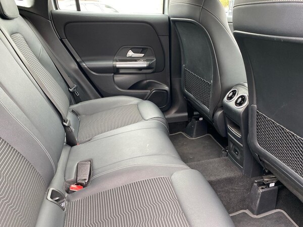 Used Mercedes-Benz GLA 2021 for sale - 76300786: Photo 16