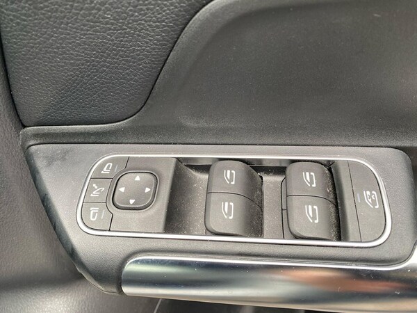 Used Mercedes-Benz GLA 2021 for sale - 76300786: Photo 21