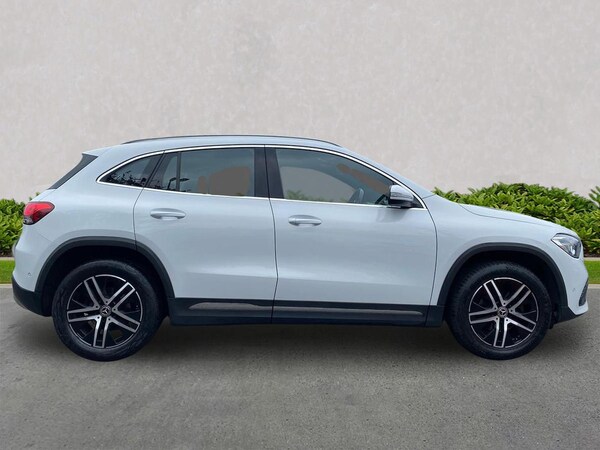 Used Mercedes-Benz GLA 2021 for sale - 76300786: Photo 3