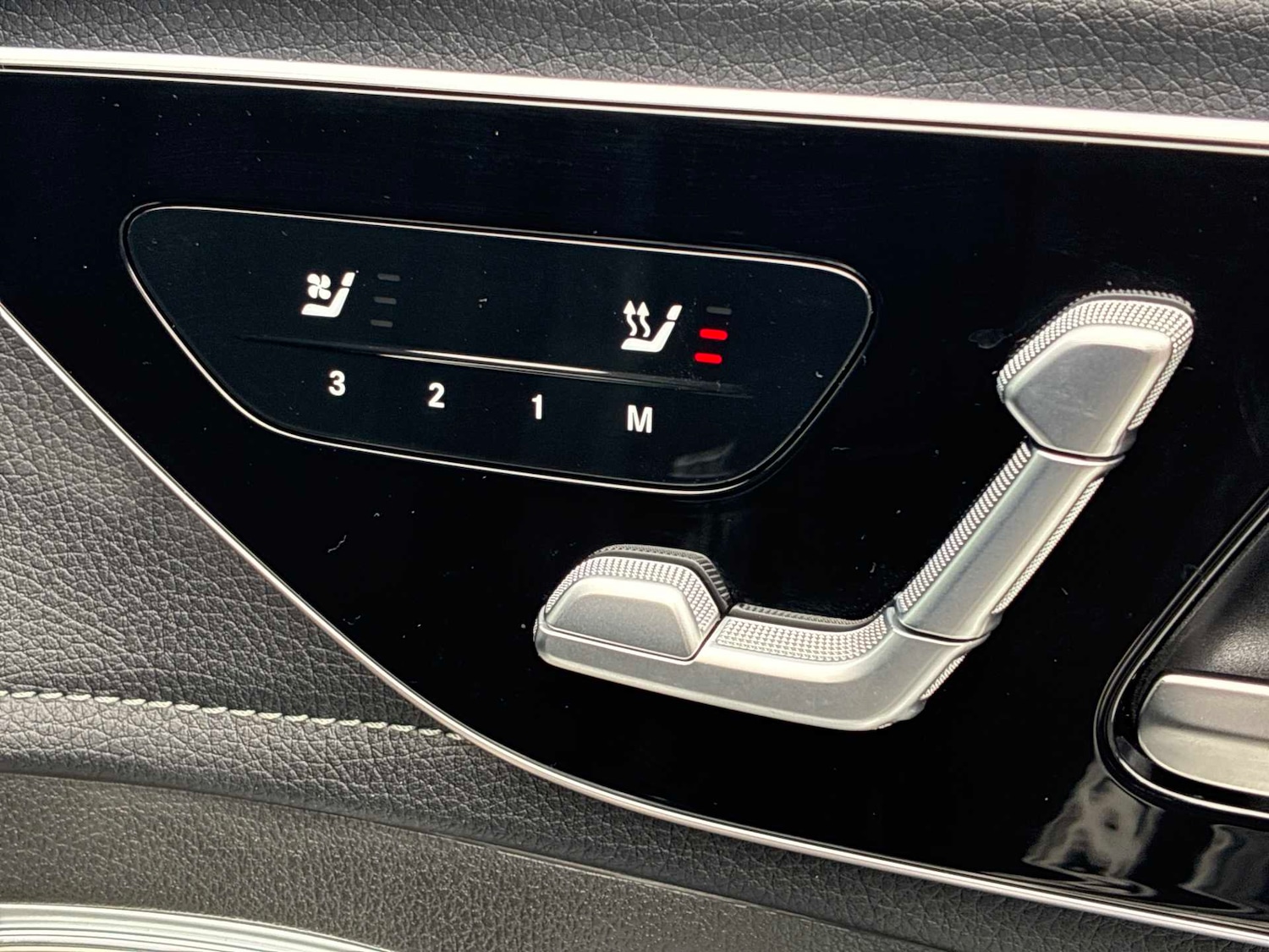 Used Mercedes-Benz EQA 2025 for sale - 78191331: Photo 30